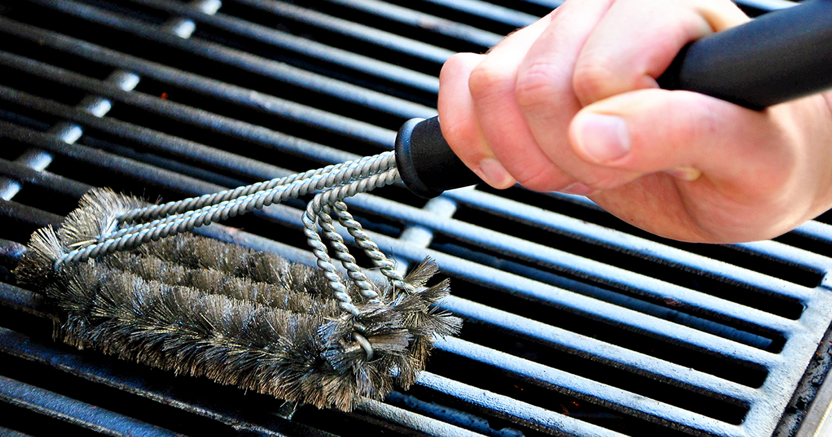 wire brush scrubs grill clean