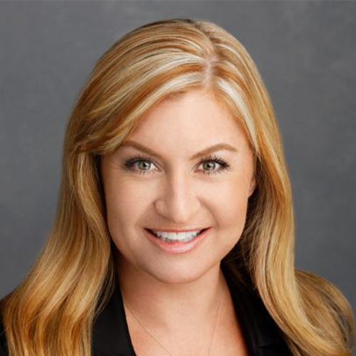 Loan Officer: Becky Hughes Headshot Photo