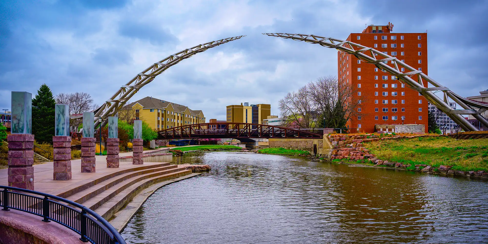 Scenic view of Sioux Falls location