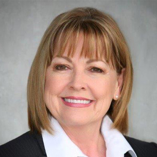 Loan Officer: Brenda Starr Headshot Photo