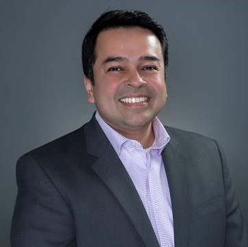 Loan Officer Daniel Prada