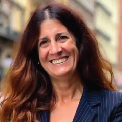 Branch Manager Vickie Lasher